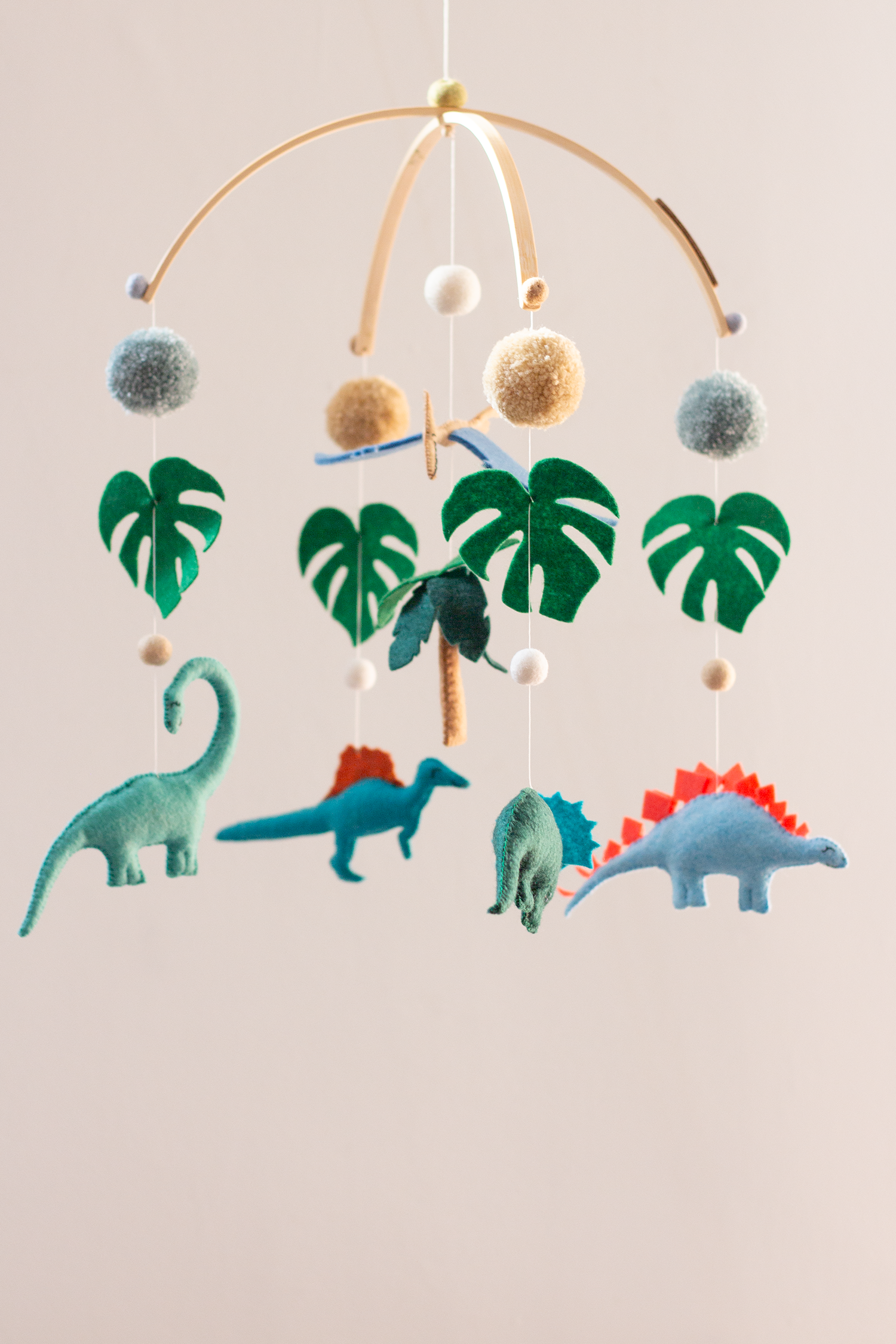 Signature Arch Collection dinosaur hanging mobile