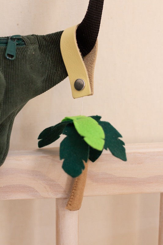 Dangle / Bag Charm
